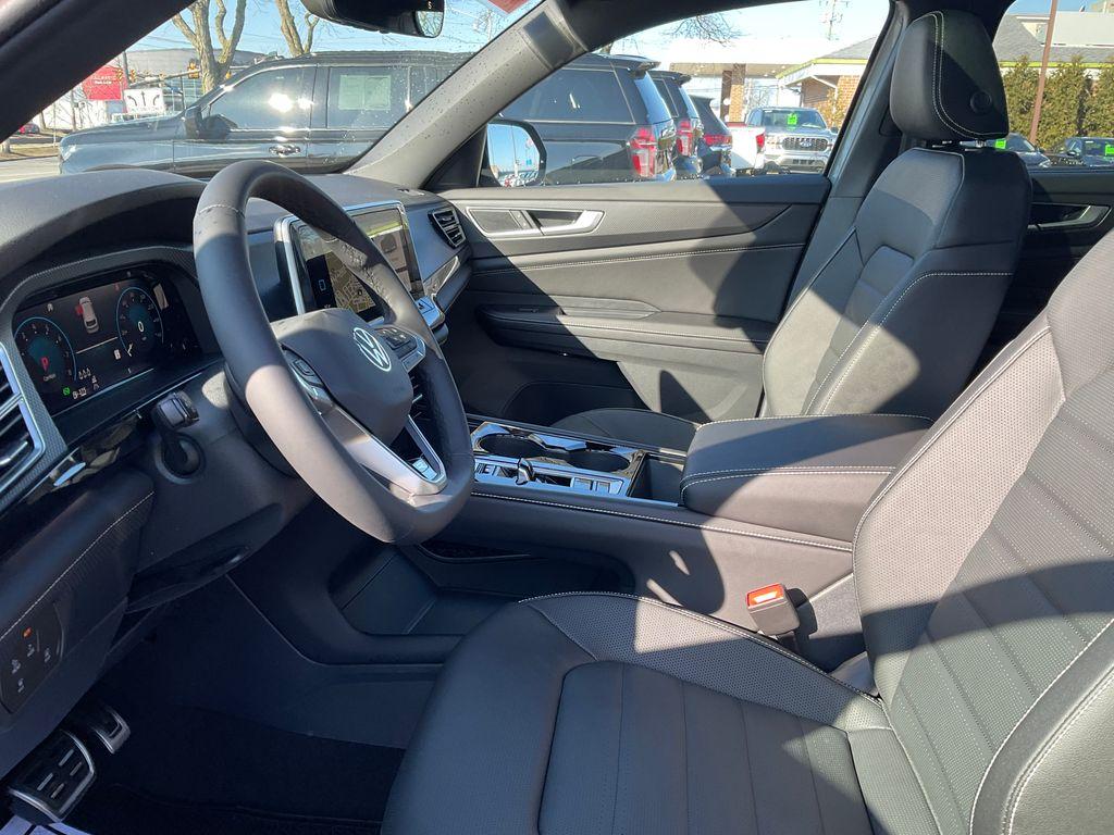 new 2025 Volkswagen Atlas Cross Sport car, priced at $50,536