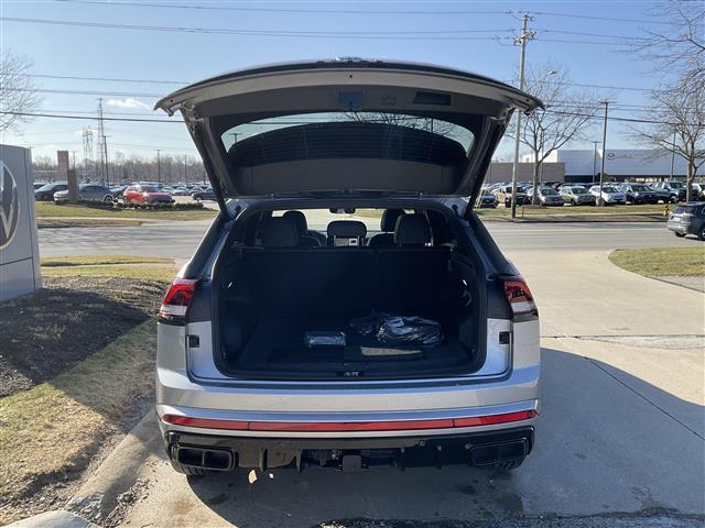 new 2025 Volkswagen Atlas Cross Sport car, priced at $50,536