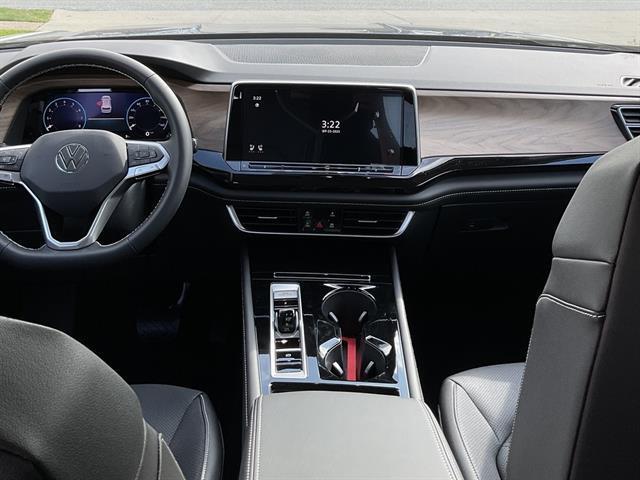 new 2026 Volkswagen Atlas car, priced at $46,074