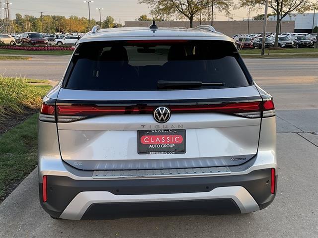 new 2025 Volkswagen Tiguan car, priced at $35,410