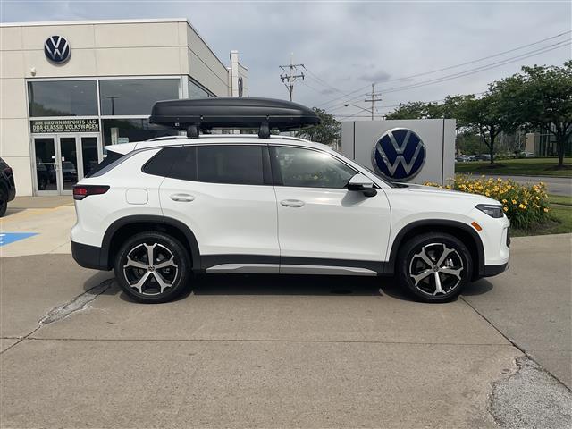 new 2025 Volkswagen Tiguan car, priced at $36,589