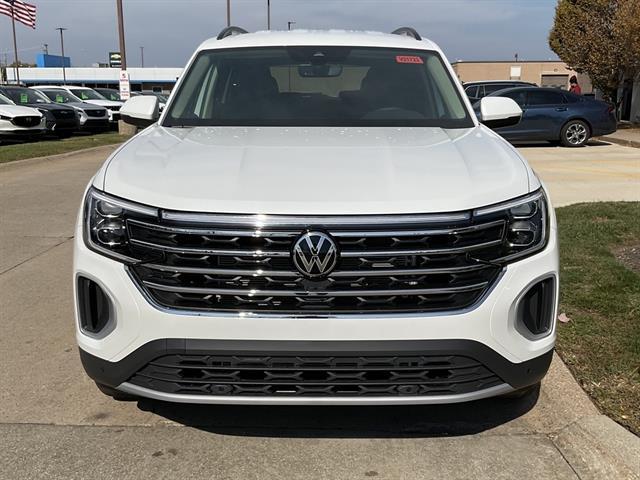 new 2026 Volkswagen Atlas car, priced at $46,379