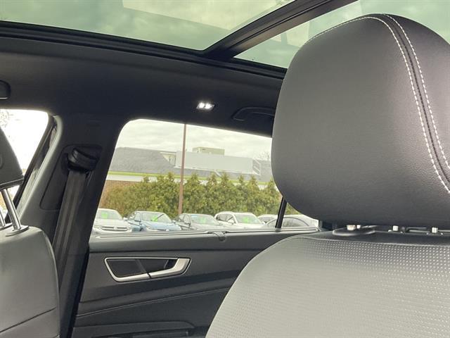 new 2026 Volkswagen Atlas Cross Sport car, priced at $50,280