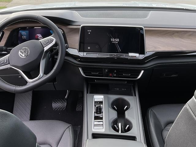 new 2026 Volkswagen Atlas car, priced at $41,171