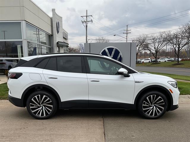 new 2025 Volkswagen ID.4 car, priced at $44,988