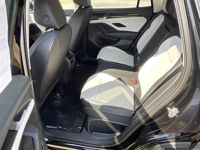 new 2025 Volkswagen Tiguan car, priced at $36,389