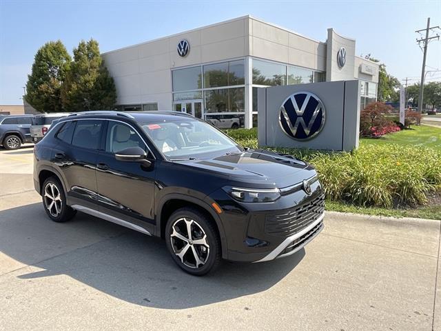 new 2025 Volkswagen Tiguan car, priced at $36,389