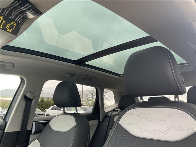 new 2025 Volkswagen Taos car, priced at $36,298