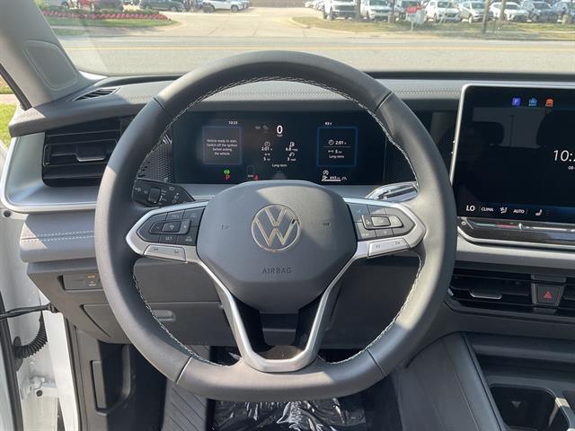 new 2025 Volkswagen Tiguan car, priced at $35,261