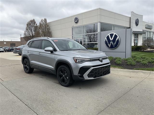 new 2025 Volkswagen Taos car, priced at $36,298
