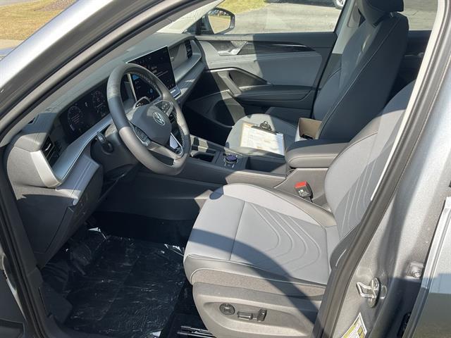 new 2025 Volkswagen Tiguan car, priced at $35,261