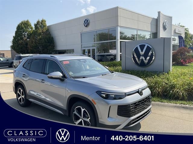 new 2025 Volkswagen Tiguan car, priced at $35,261