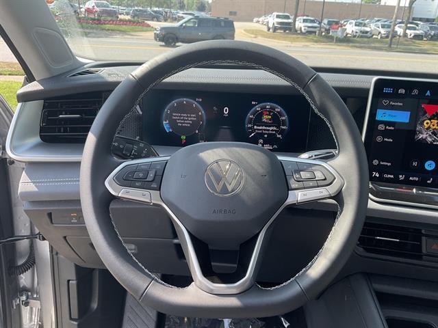new 2025 Volkswagen Tiguan car, priced at $35,261