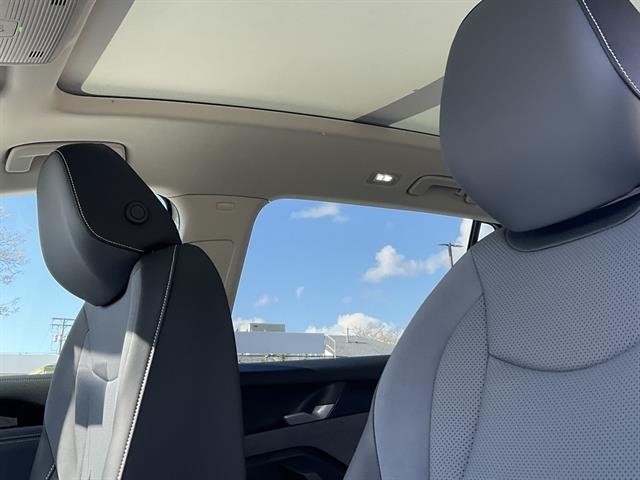 new 2026 Volkswagen Tiguan car, priced at $37,003