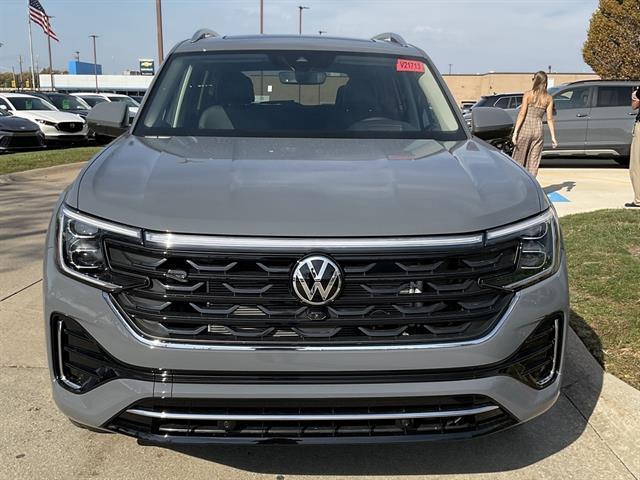 new 2026 Volkswagen Atlas car, priced at $54,867