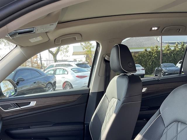 new 2026 Volkswagen Atlas car, priced at $54,867