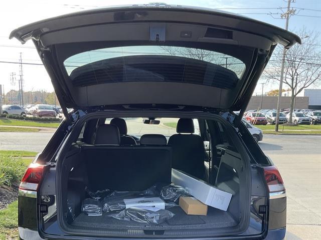 new 2026 Volkswagen Atlas Cross Sport car, priced at $53,510