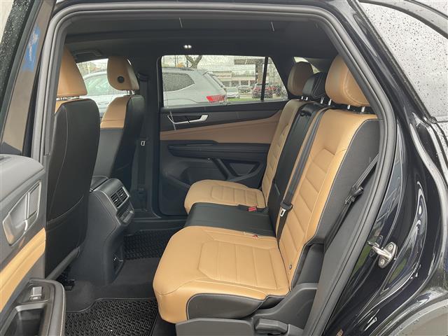new 2025 Volkswagen Atlas Cross Sport car, priced at $50,209