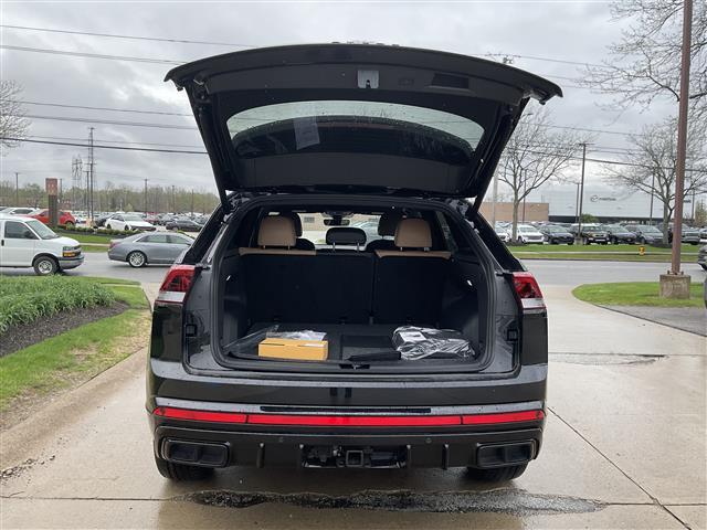new 2025 Volkswagen Atlas Cross Sport car, priced at $50,209