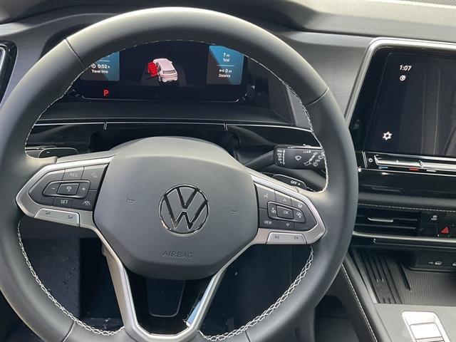 new 2026 Volkswagen Atlas Cross Sport car, priced at $40,224