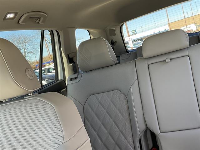 new 2026 Volkswagen Atlas car, priced at $54,130