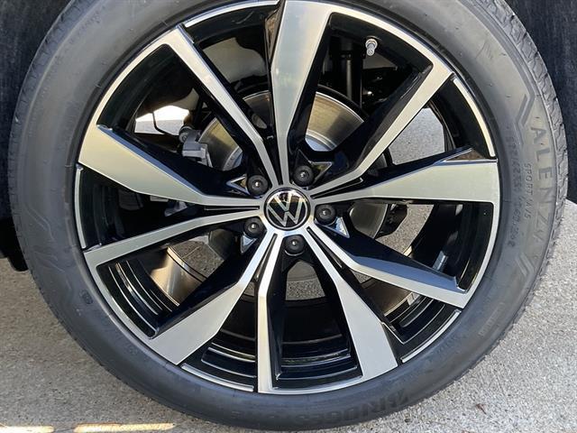 new 2026 Volkswagen Atlas car, priced at $54,130