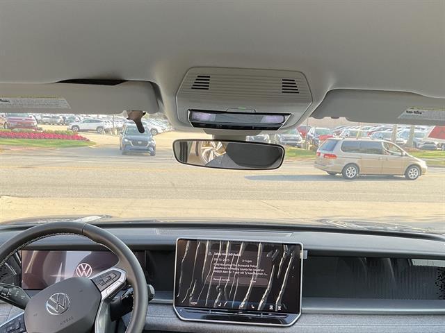 new 2025 Volkswagen Tiguan car, priced at $31,462