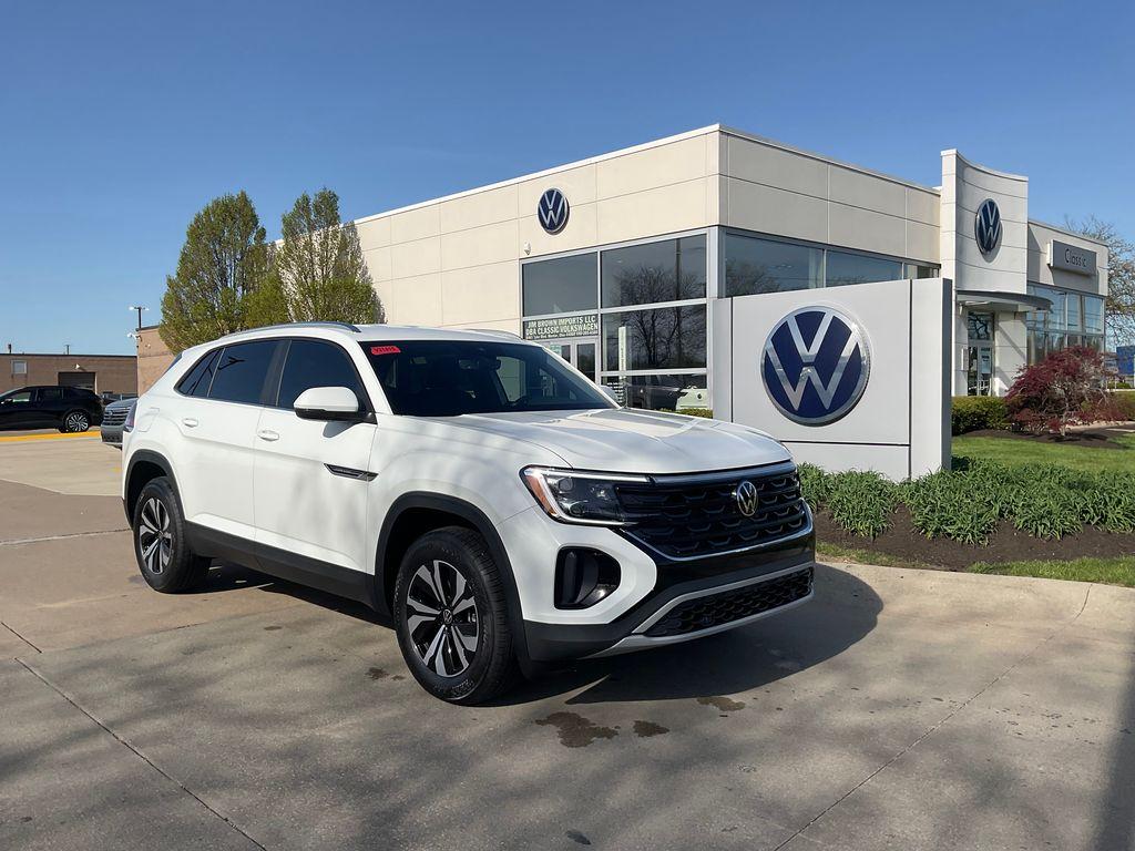new 2025 Volkswagen Atlas Cross Sport car, priced at $40,459