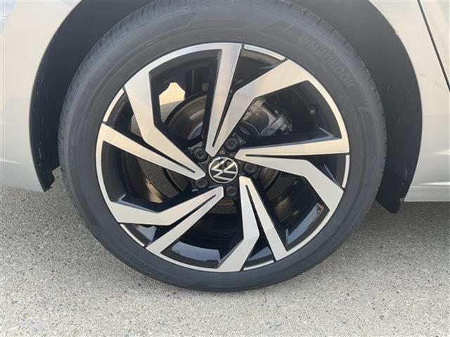 new 2025 Volkswagen Jetta car, priced at $30,027