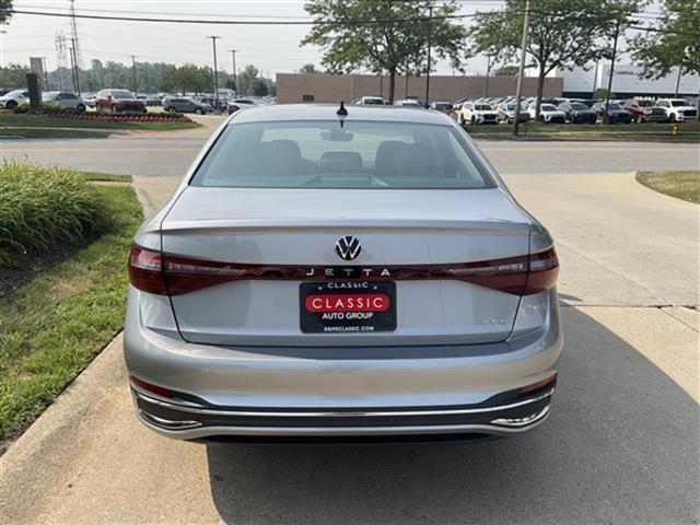 new 2025 Volkswagen Jetta car, priced at $30,027
