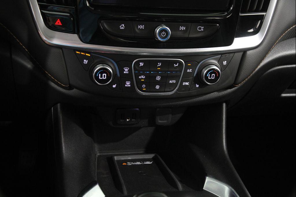 used 2019 Chevrolet Traverse car, priced at $21,999