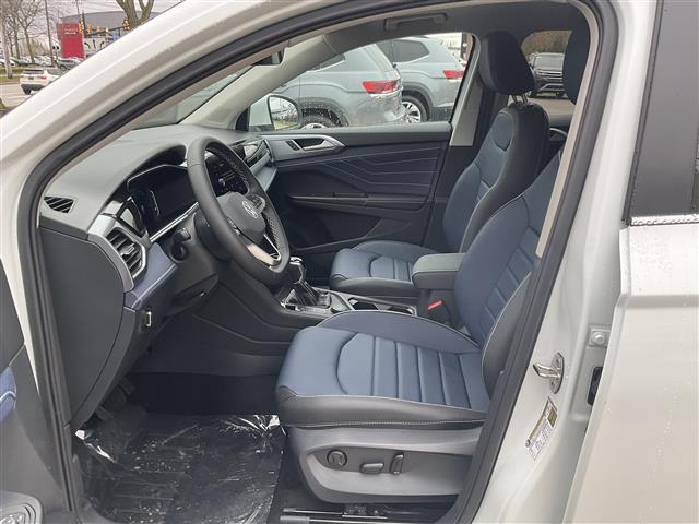 new 2025 Volkswagen Taos car, priced at $36,298