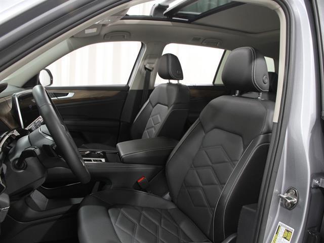 used 2025 Volkswagen Atlas car, priced at $36,990
