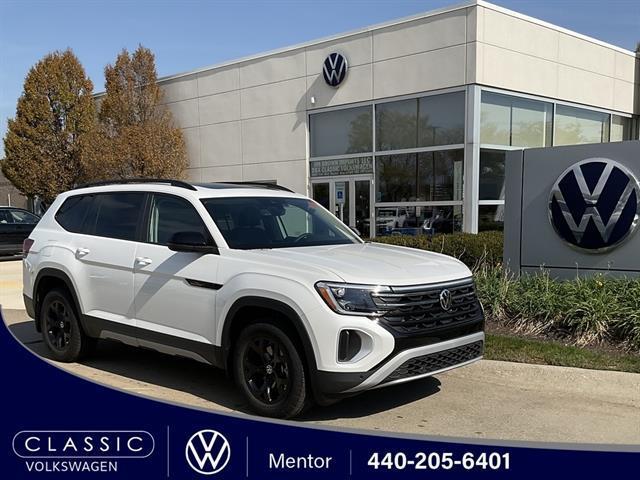new 2026 Volkswagen Atlas car, priced at $48,944