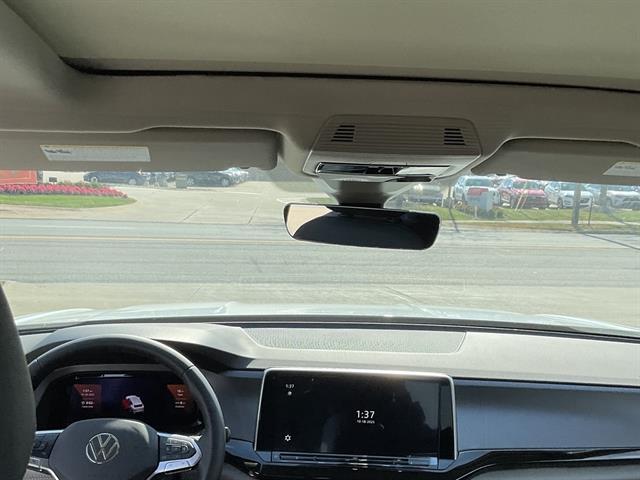 new 2026 Volkswagen Atlas car, priced at $48,944