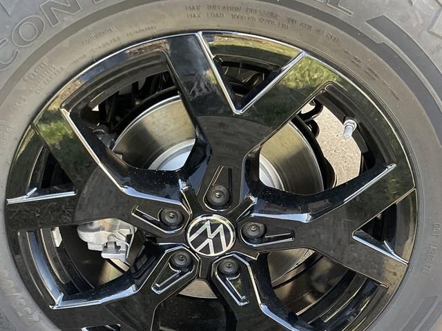 new 2026 Volkswagen Atlas car, priced at $48,944