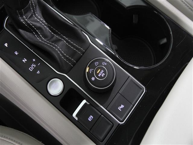 used 2022 Volkswagen Atlas car, priced at $28,999