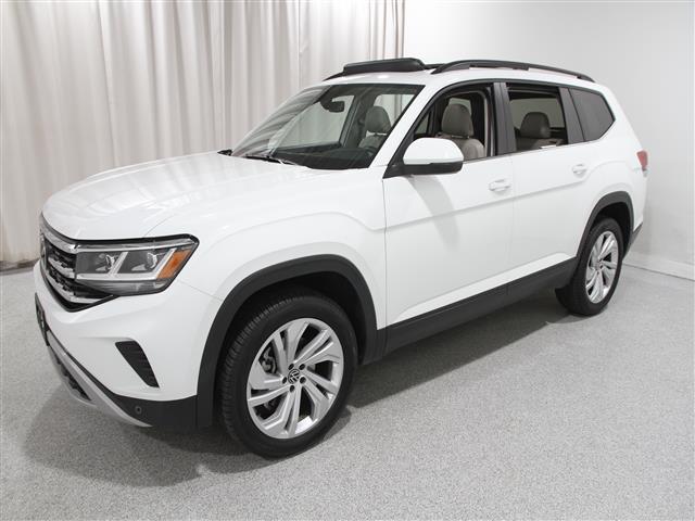 used 2022 Volkswagen Atlas car, priced at $31,990