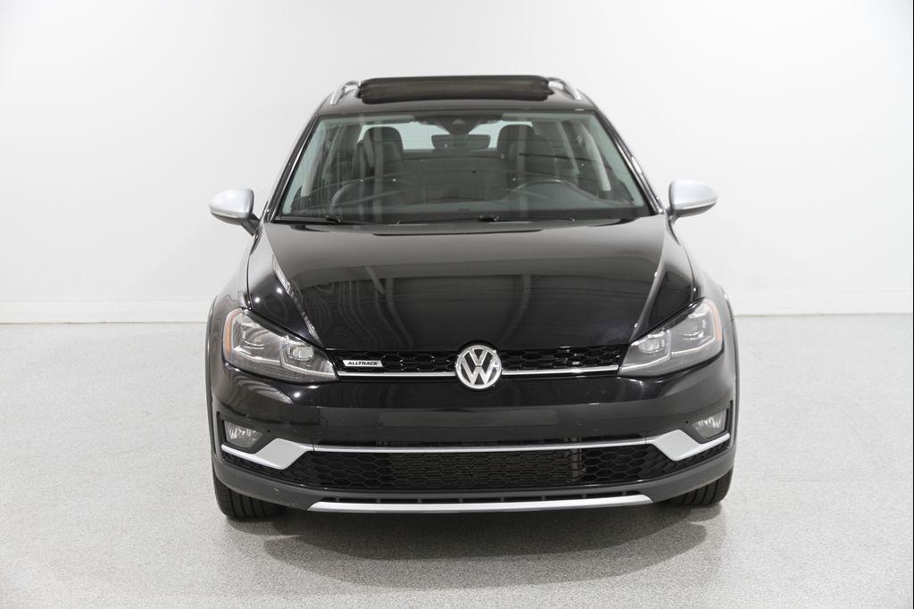 used 2019 Volkswagen Golf Alltrack car, priced at $19,999