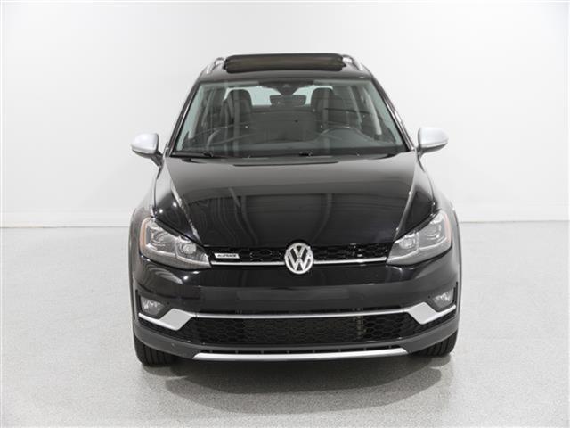 used 2019 Volkswagen Golf Alltrack car, priced at $17,895
