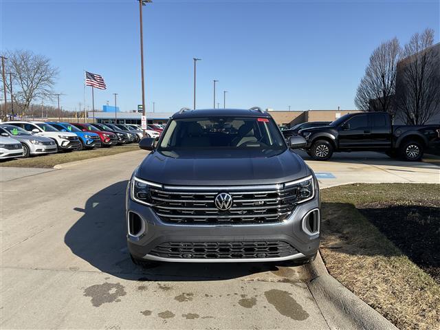 new 2025 Volkswagen Atlas car, priced at $49,952