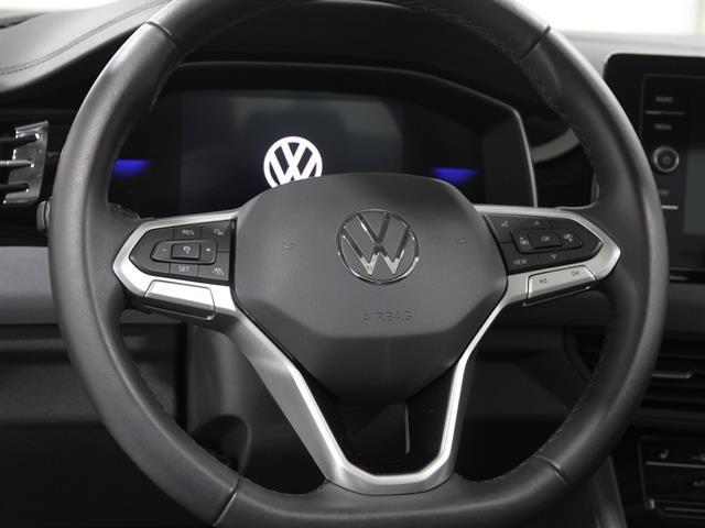 used 2025 Volkswagen Jetta car, priced at $25,990