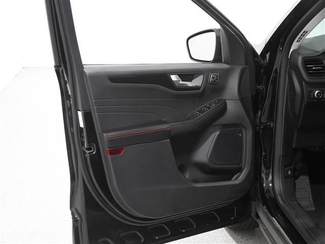used 2022 Ford Escape car, priced at $23,595