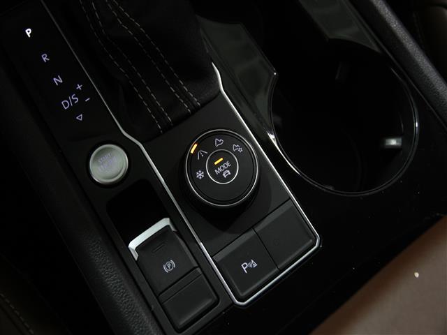 used 2022 Volkswagen Atlas car, priced at $32,990