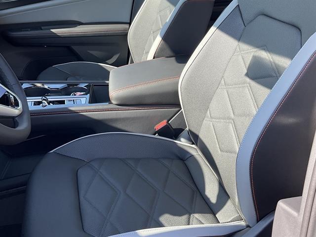 new 2026 Volkswagen Atlas car, priced at $47,963