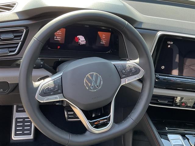 new 2026 Volkswagen Atlas car, priced at $47,963