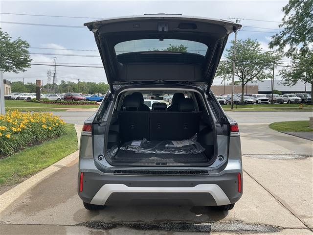 new 2025 Volkswagen Tiguan car, priced at $36,589