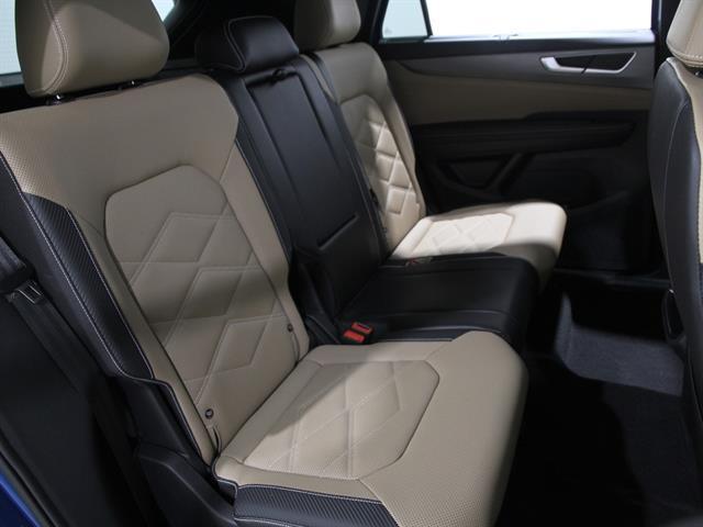 used 2025 Volkswagen Atlas Cross Sport car, priced at $37,990