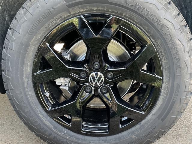 new 2026 Volkswagen Atlas car, priced at $47,831