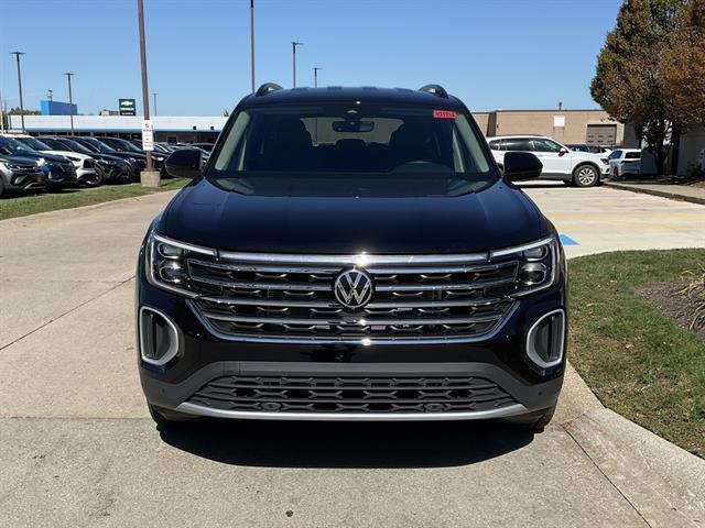 new 2026 Volkswagen Atlas car, priced at $45,300